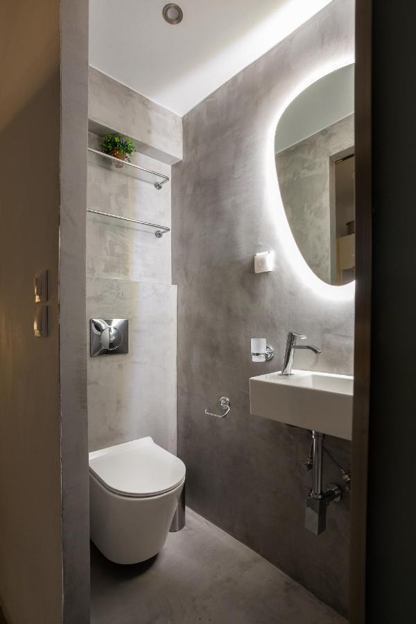 Private Jacuzzi & Acropolis View - The Loft Атина Екстериор снимка