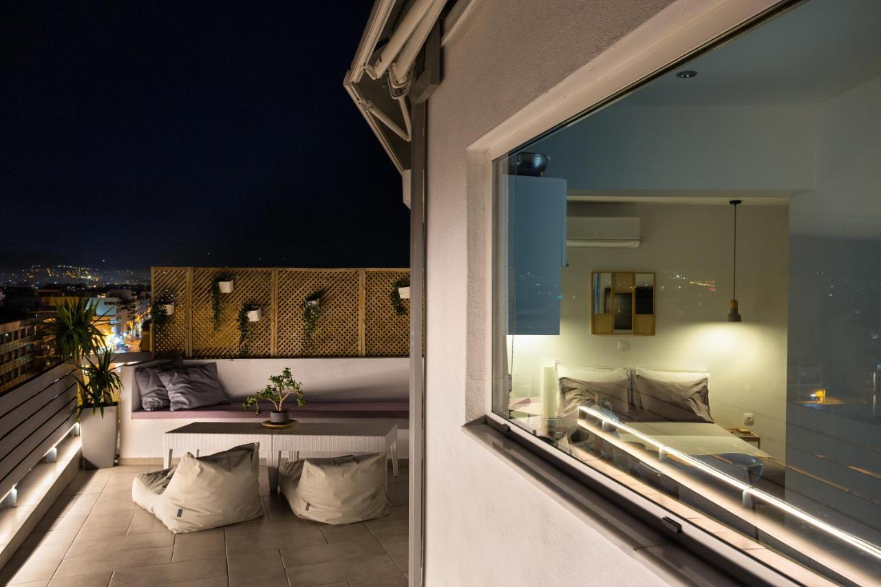Private Jacuzzi & Acropolis View - The Loft Атина Екстериор снимка